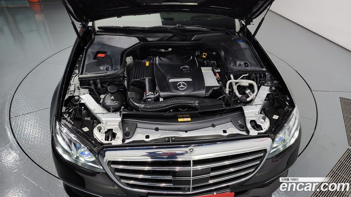 Mercedes-Benz E-Class 2020