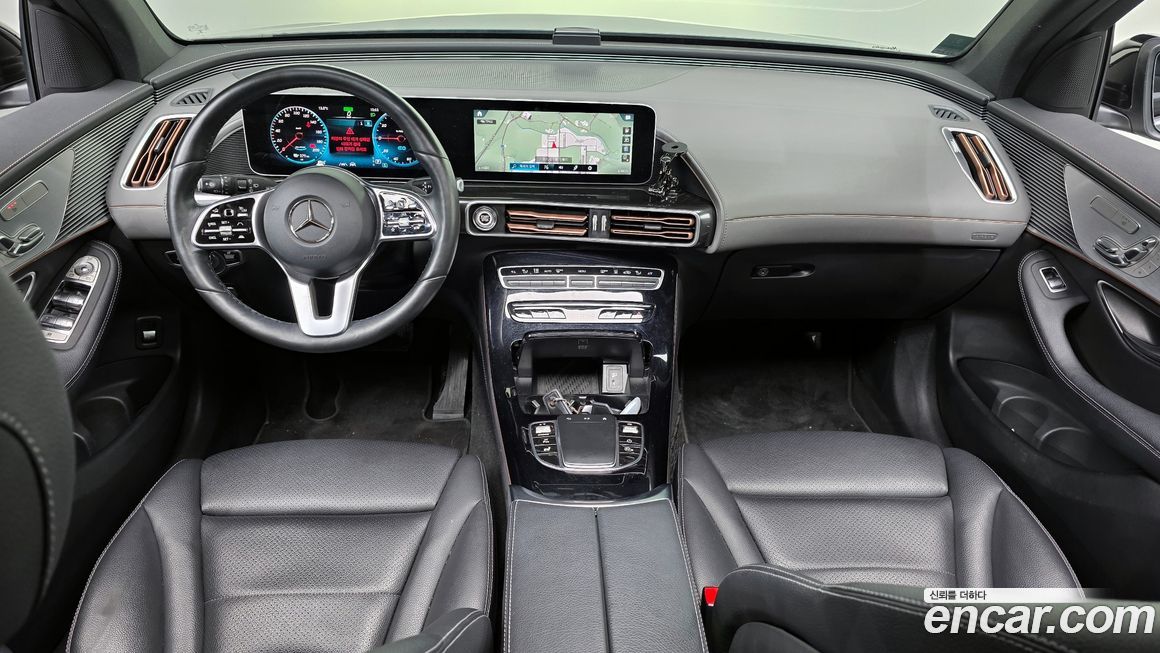 Mercedes-Benz EQC 2020