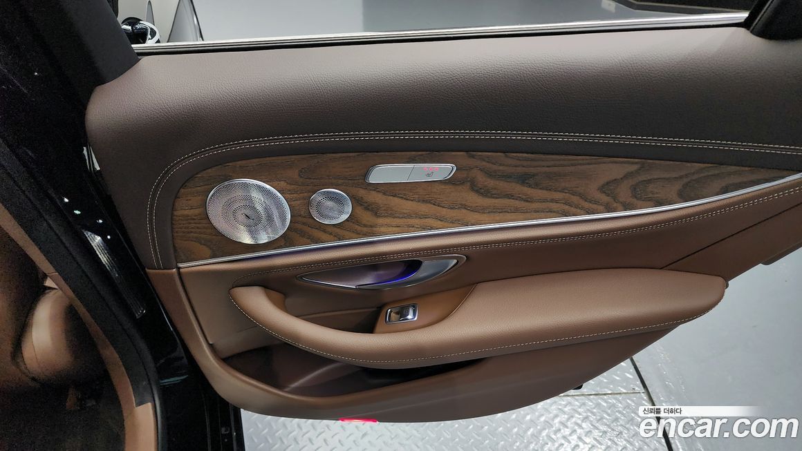 Mercedes-Benz E-Class 2020