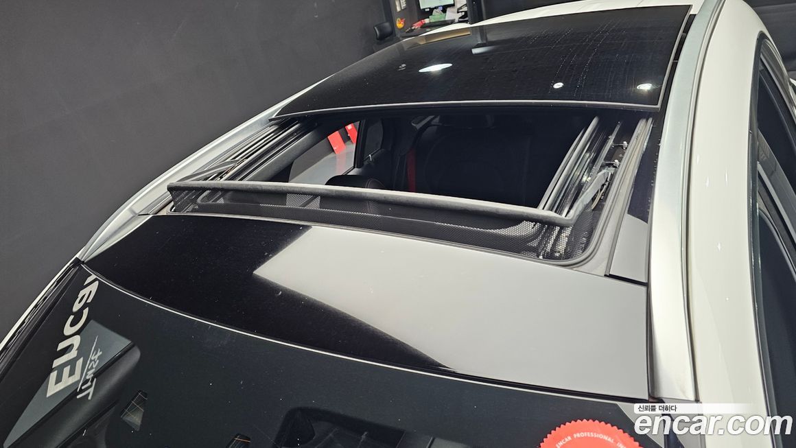 Mercedes-Benz GLC-Class 2019