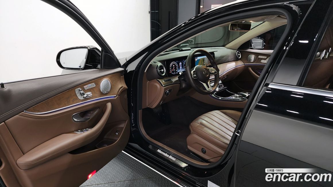 Mercedes-Benz E-Class 2020