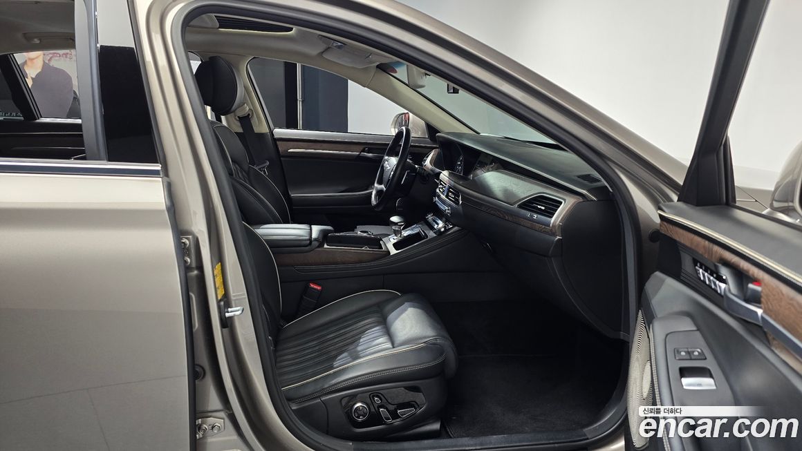 Genesis G90 2019