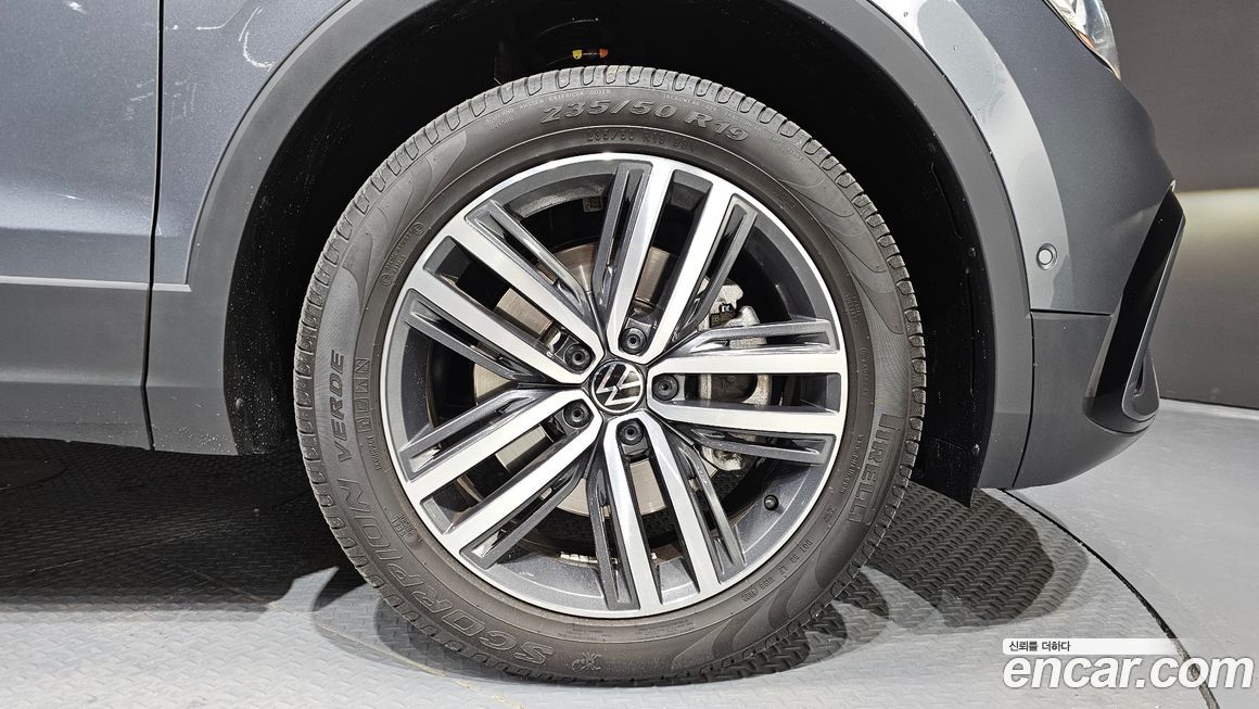 Volkswagen Tiguan 2024