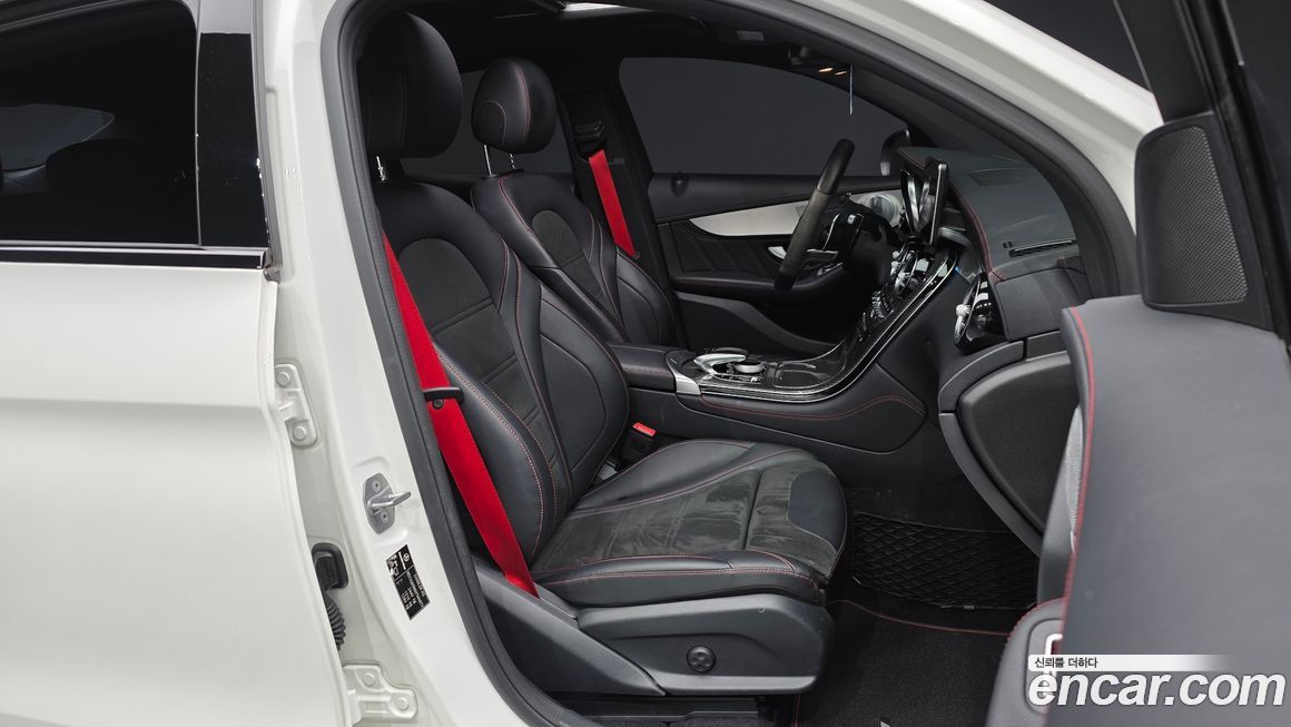 Mercedes-Benz GLC-Class 2019