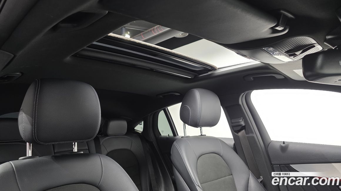 Mercedes-Benz GLC-Class 2019