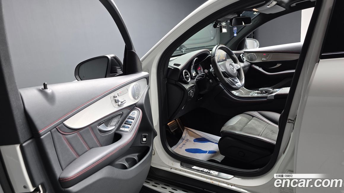 Mercedes-Benz GLC-Class 2019