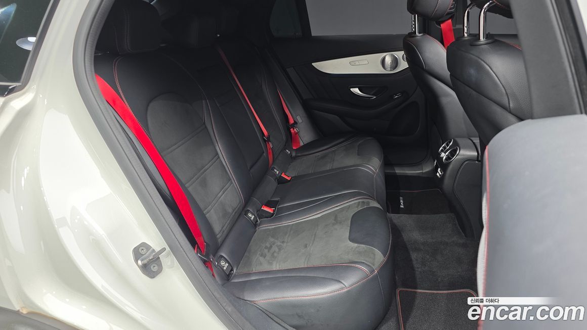 Mercedes-Benz GLC-Class 2019