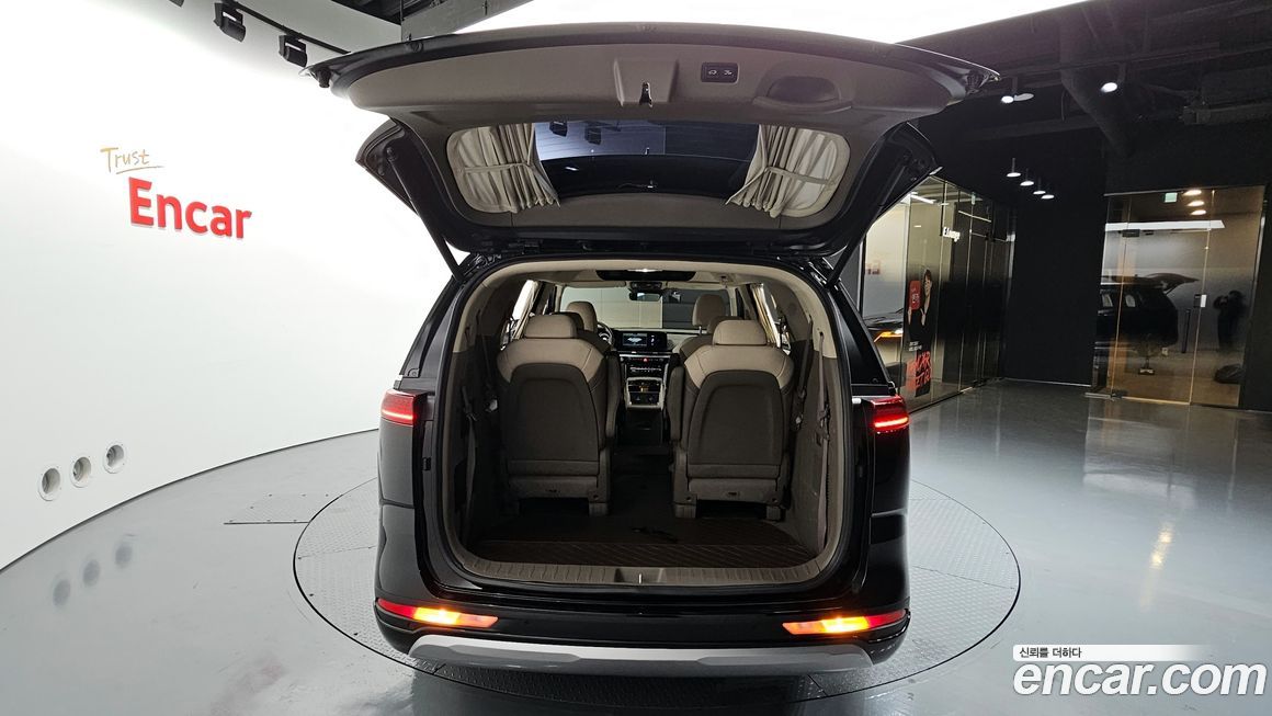 Kia Canival 2023