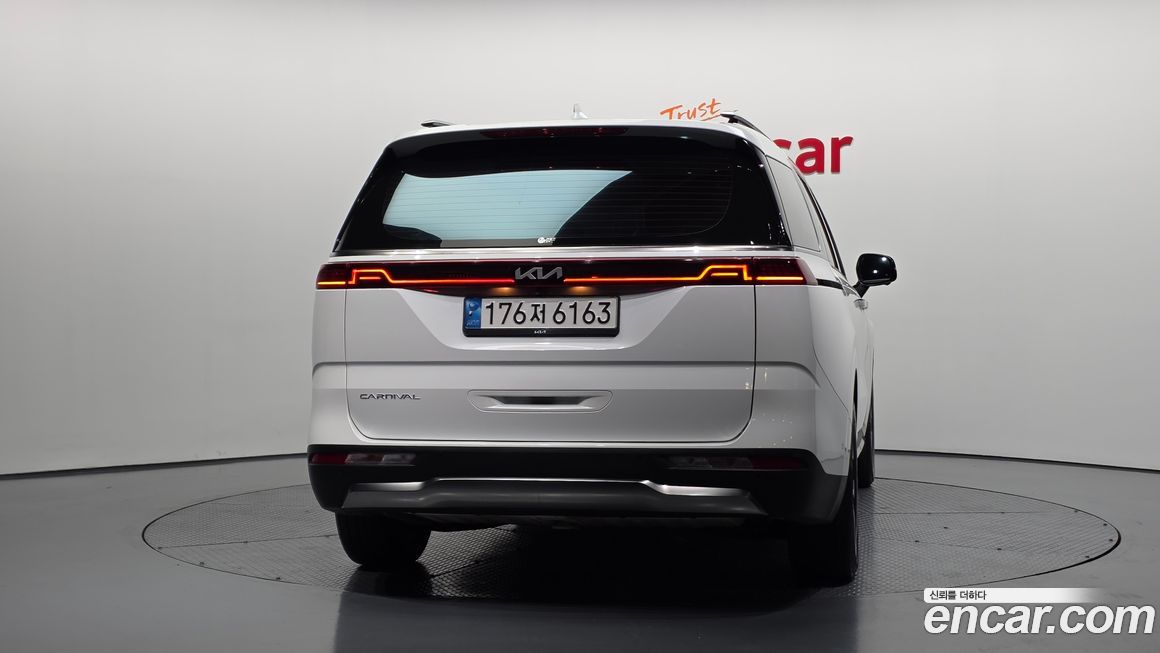 Kia Canival 2022