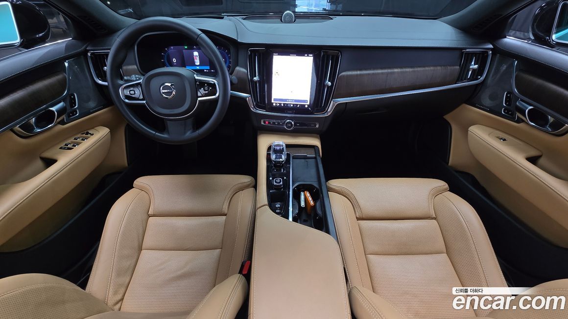Volvo S90 2023