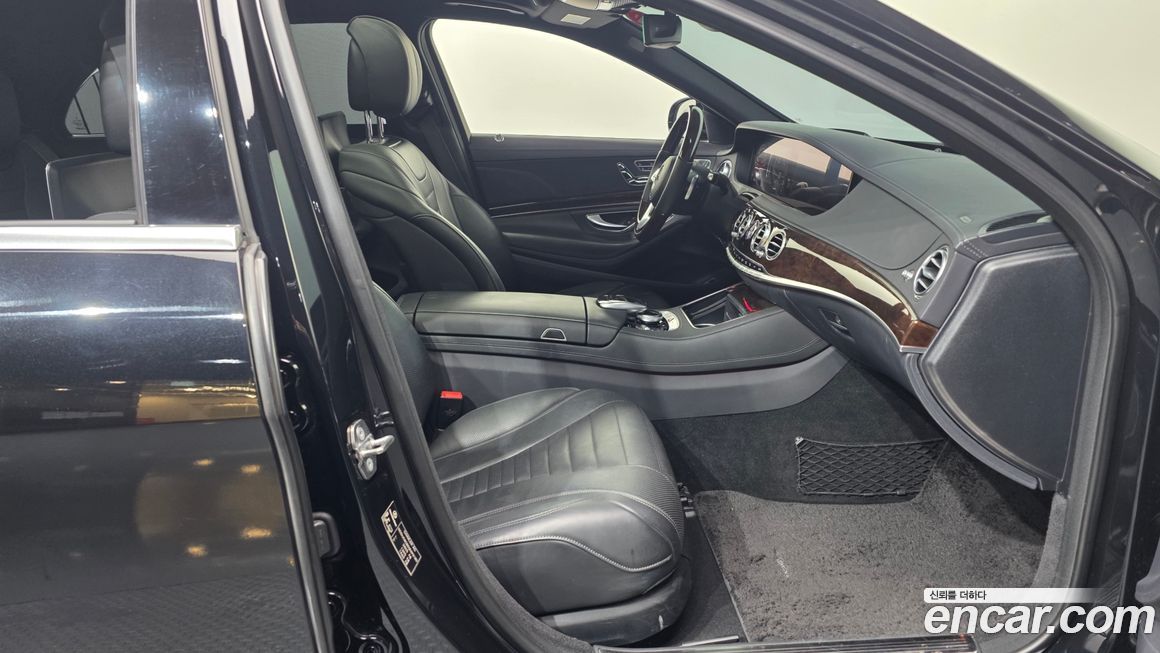 Mercedes-Benz S-Class 2018