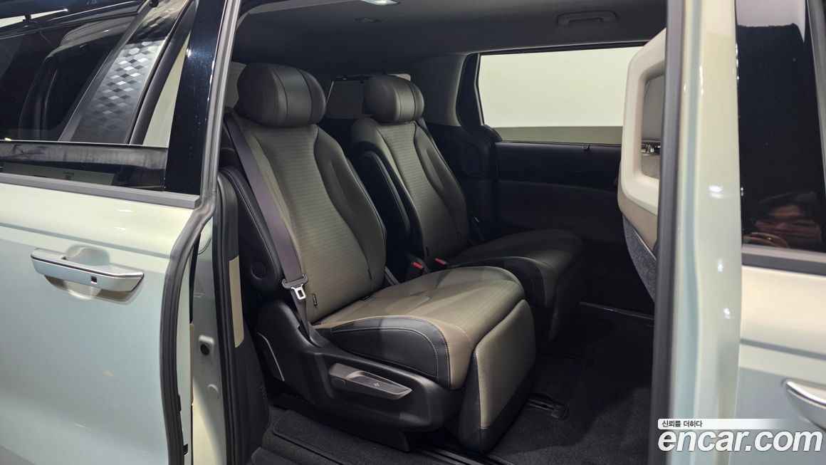 Kia Canival 2025
