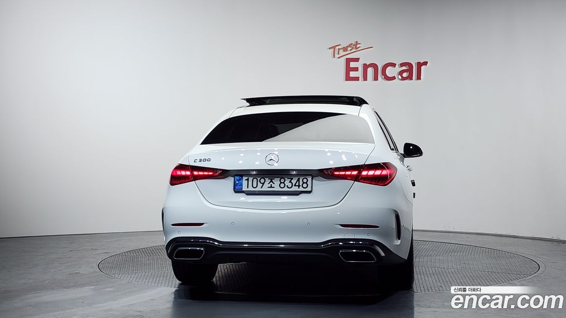 Mercedes-Benz C-Class 2022
