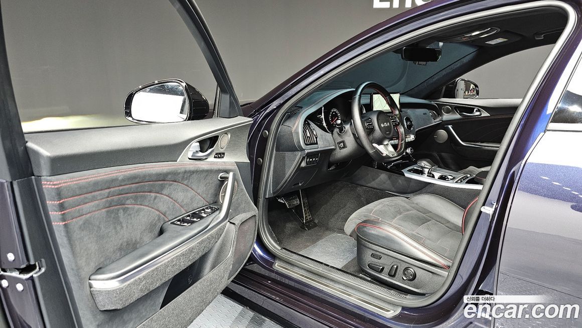 Kia Stinger 2023