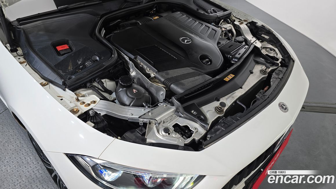 Mercedes-Benz CLS-Class 2021