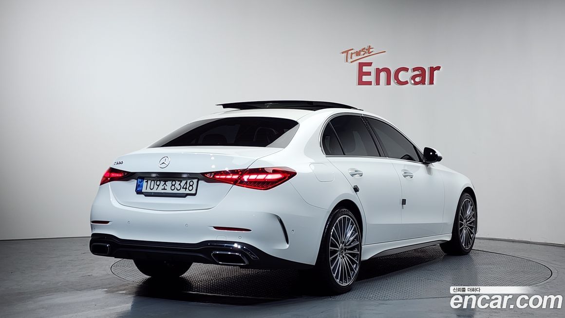 Mercedes-Benz C-Class 2022