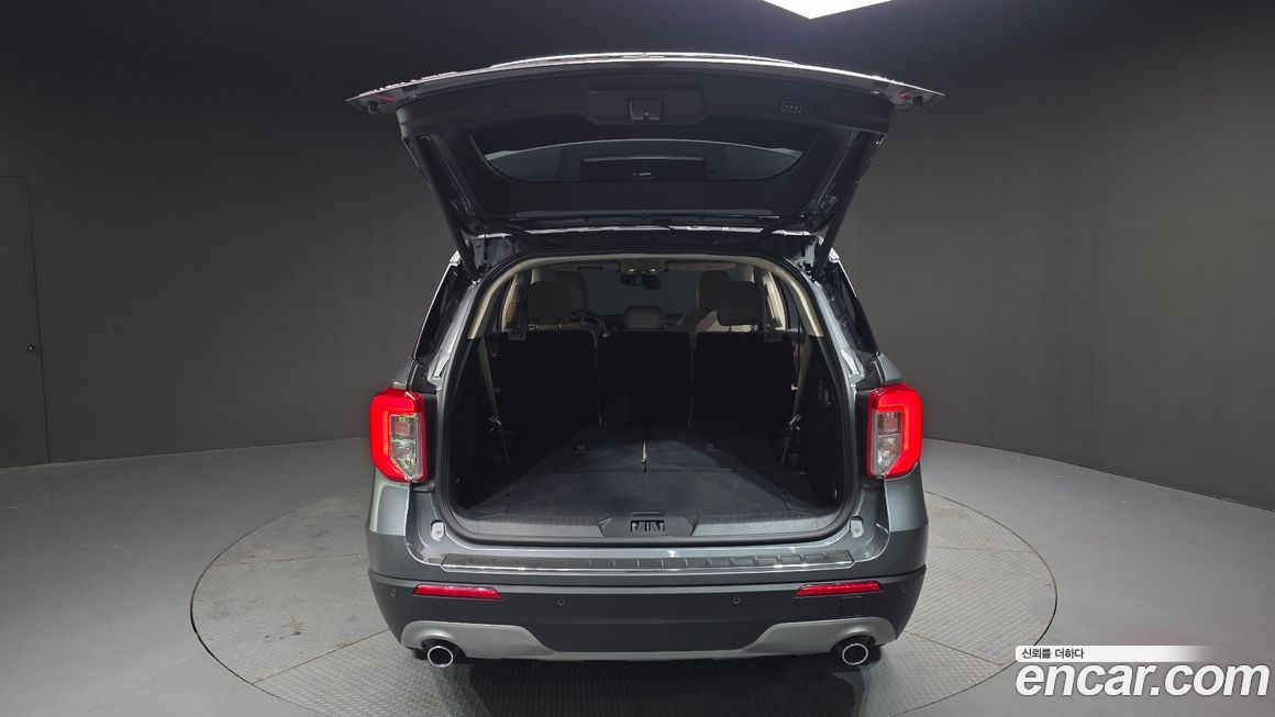 Ford Explorer 2023