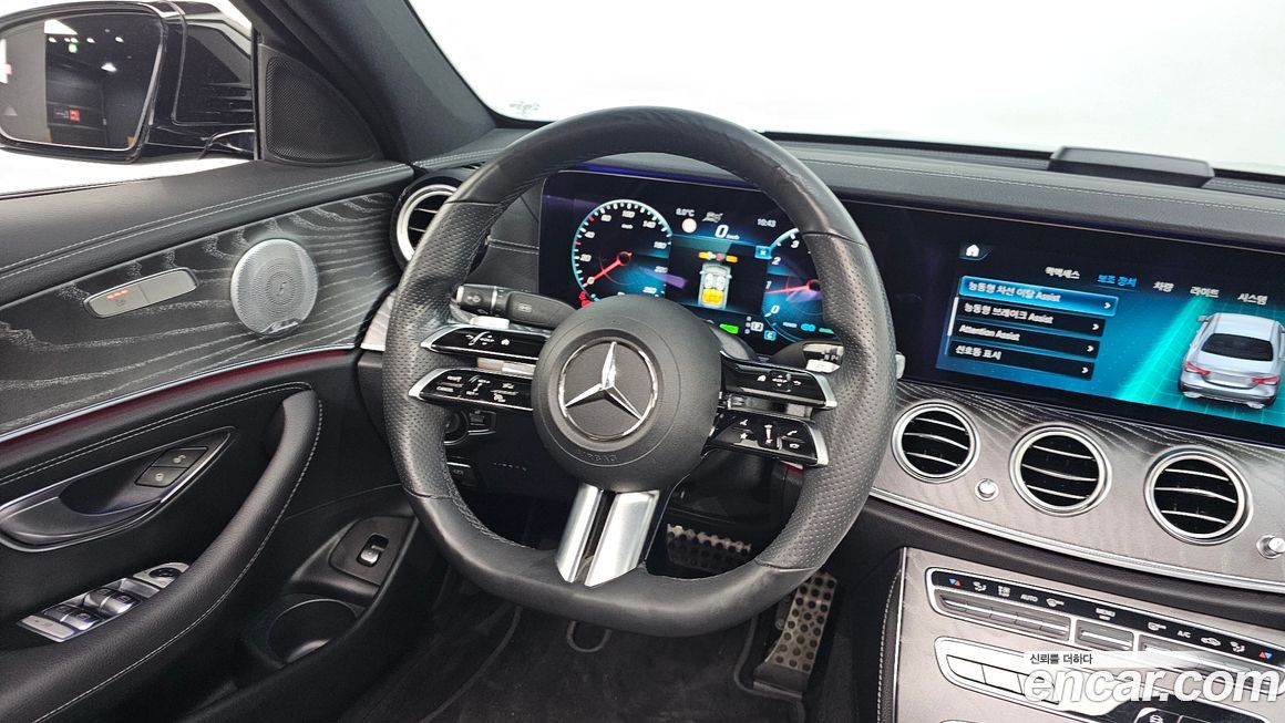 Mercedes-Benz E-Class 2021