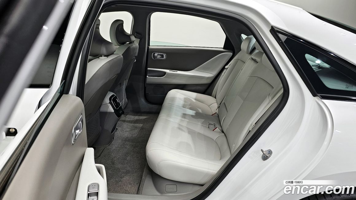Hyundai Ioniq6 2024