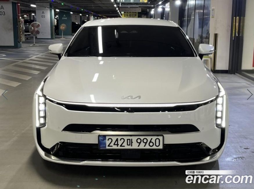 Kia K8 2025