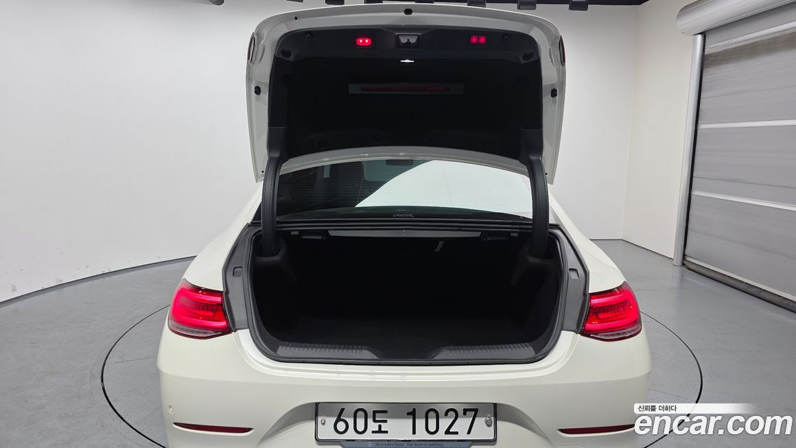 Mercedes-Benz CLS-Class 2019