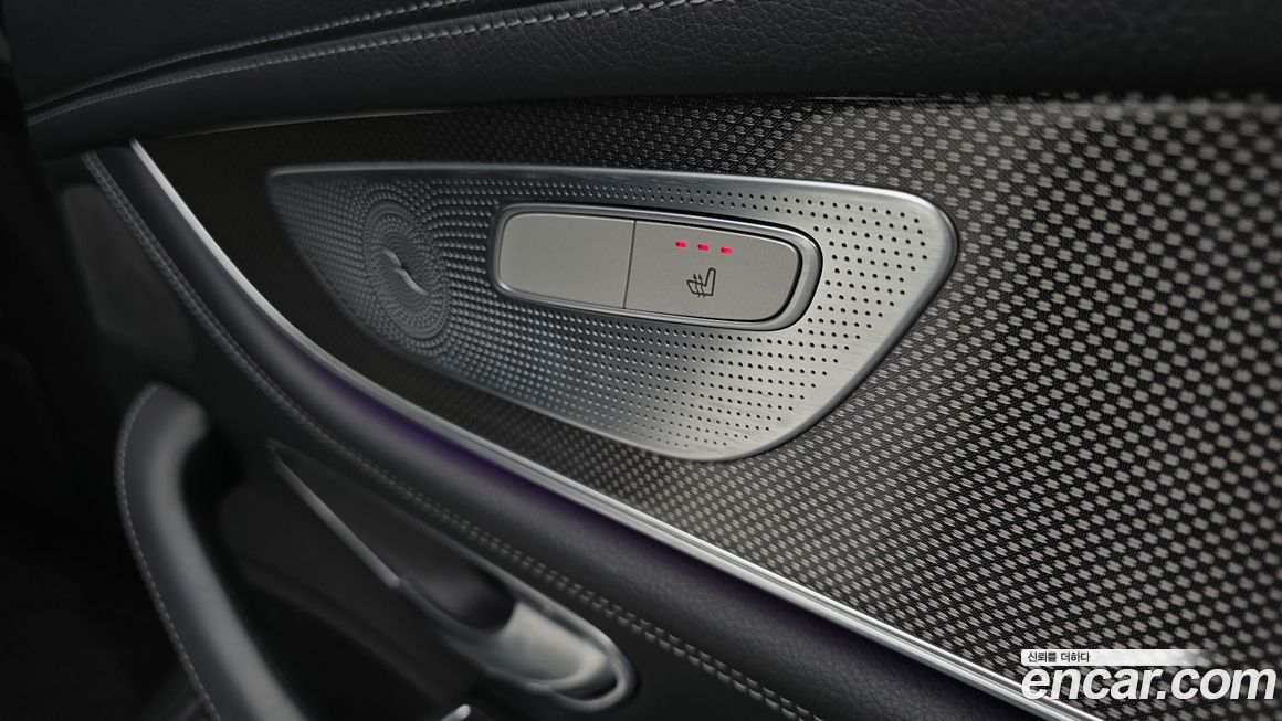 Mercedes-Benz CLS-Class 2019
