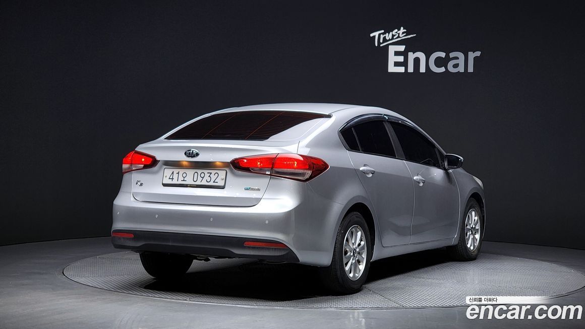 Kia K3 2016