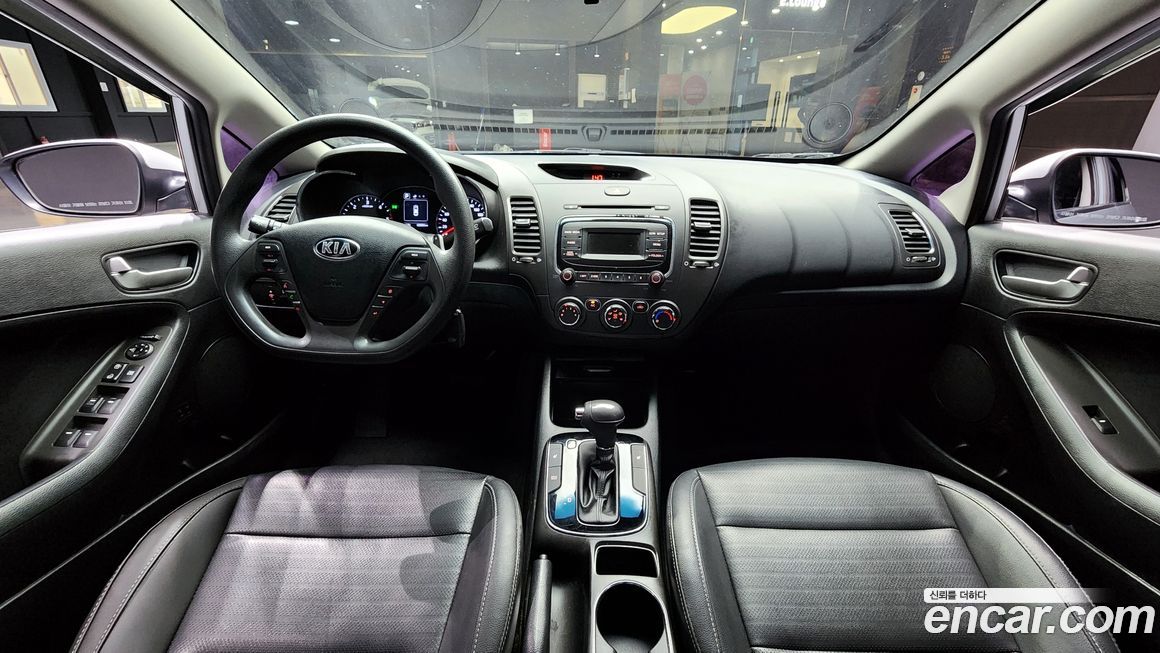Kia K3 2016