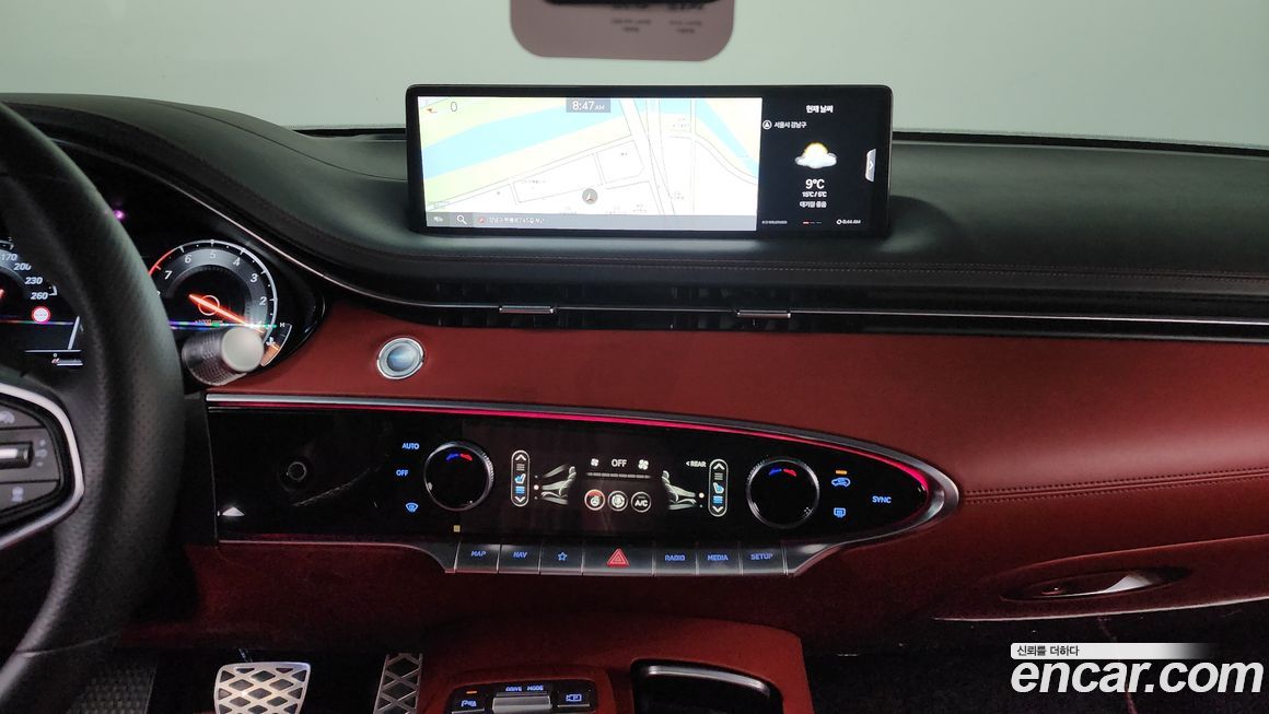 Genesis GV70 2024