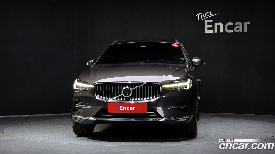 Volvo XC60 2022