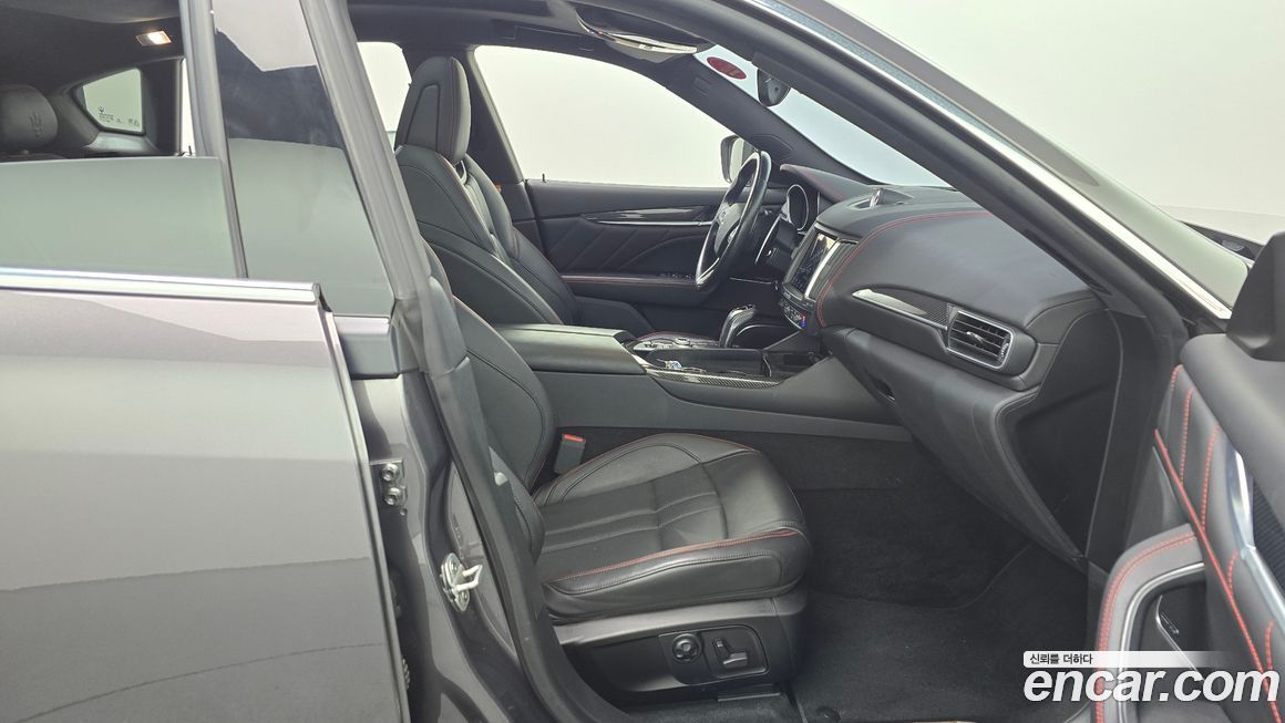 Maserati Levante 2020