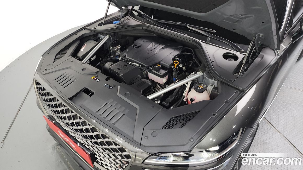 Genesis GV70 2024