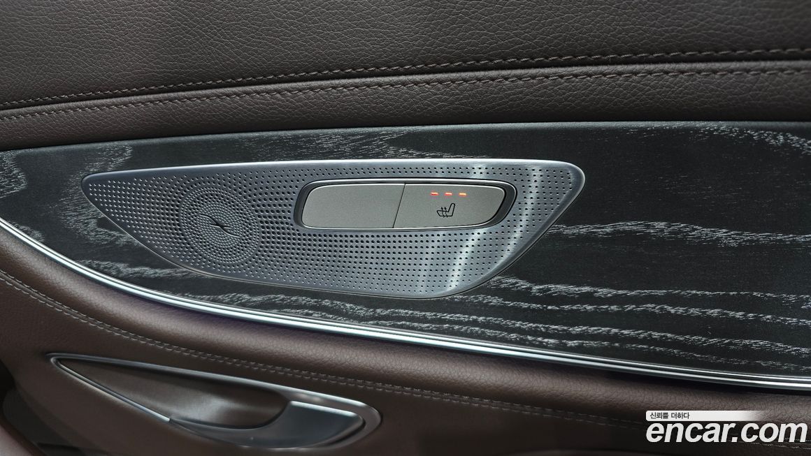 Mercedes-Benz CLS-Class 2021