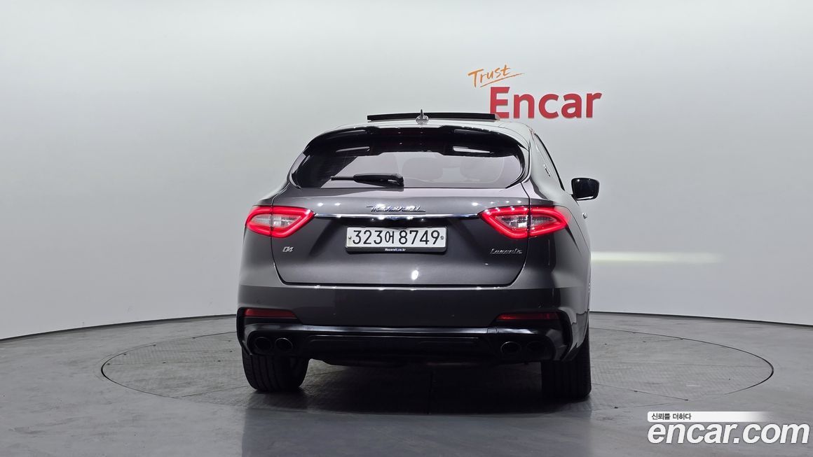 Maserati Levante 2020