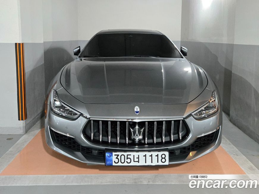 Maserati Ghibli 2022