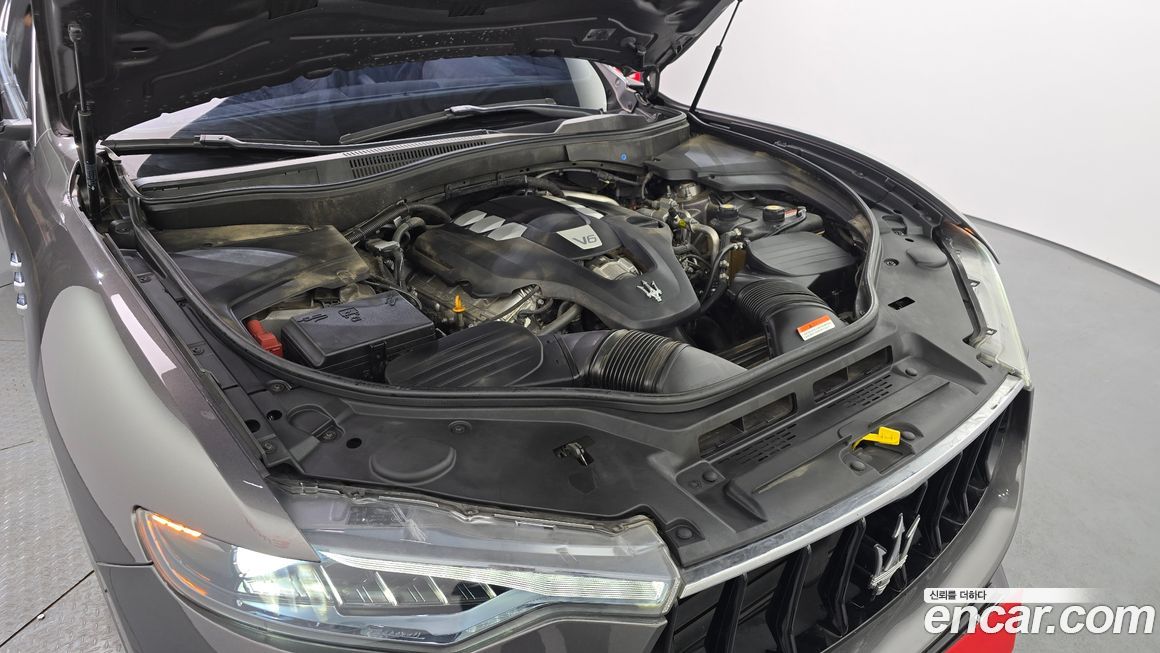 Maserati Levante 2020