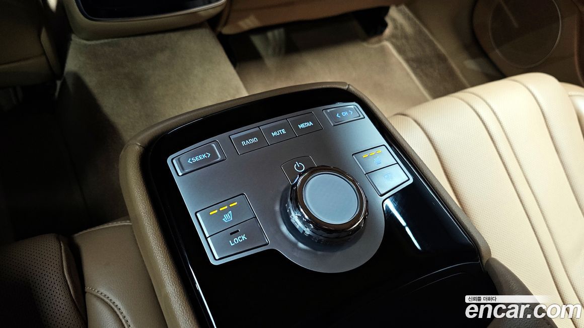 Genesis G80 2025