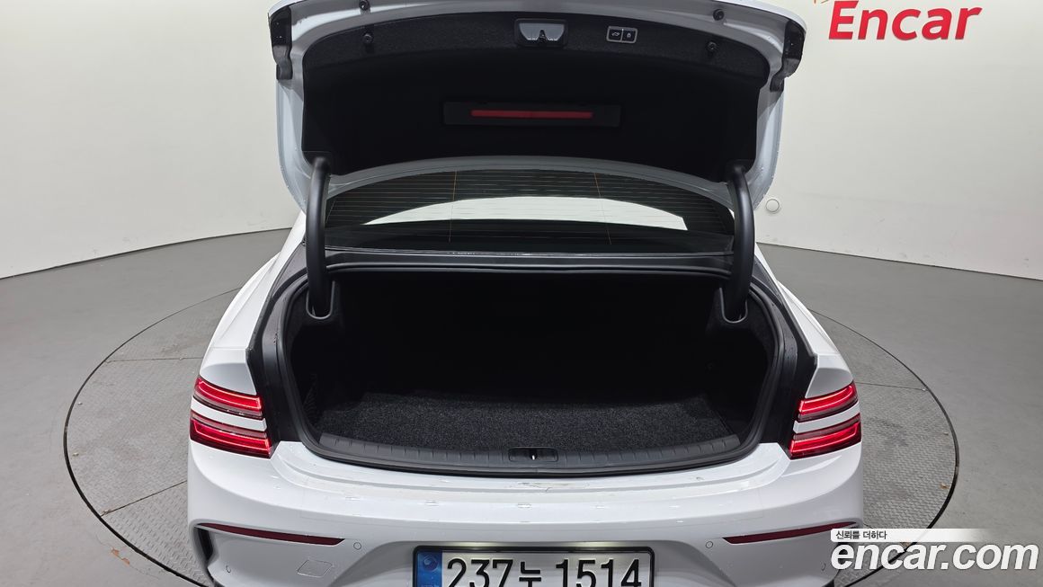 Genesis G80 2022
