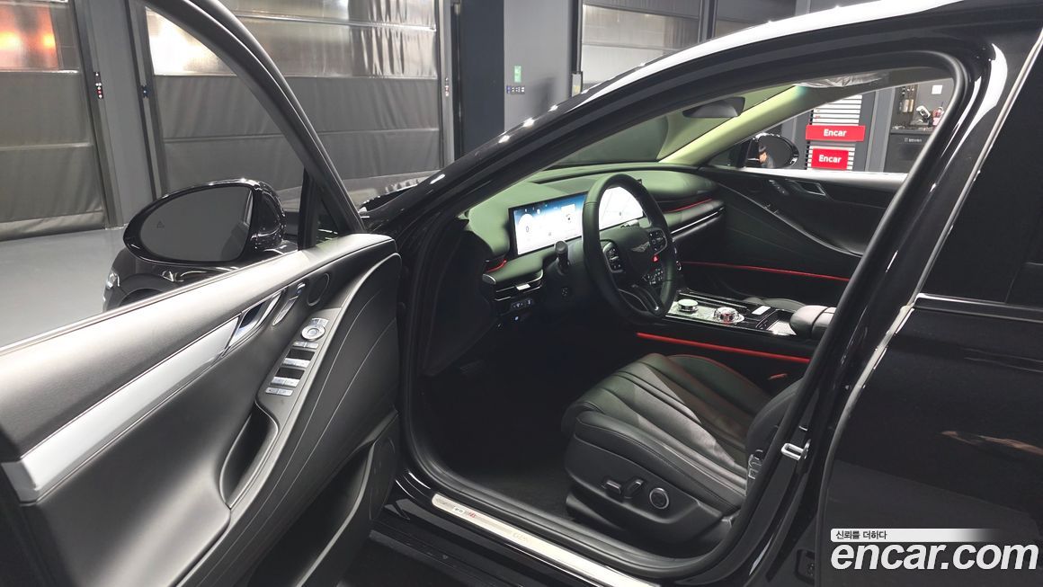 Genesis G80 2025