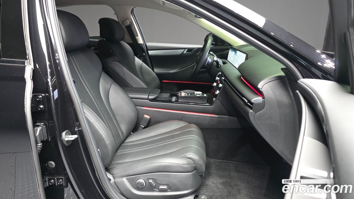 Genesis G80 2025