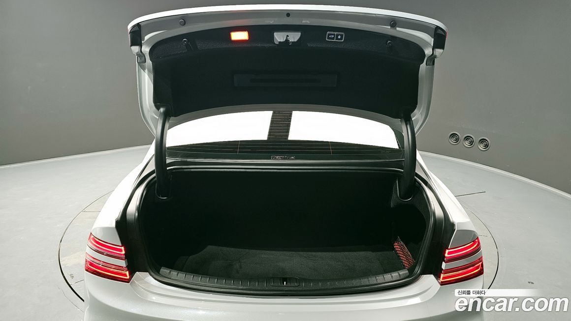 Genesis G80 2025