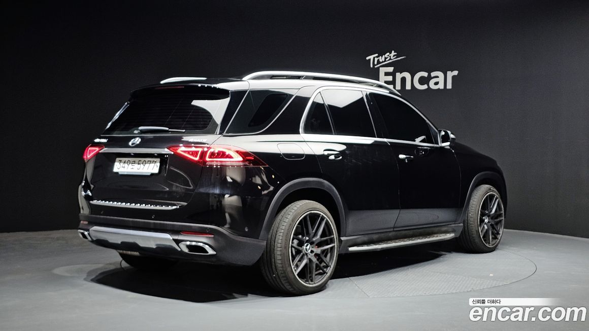 Mercedes-Benz GLE-Class 2020