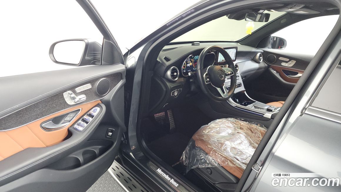 Mercedes-Benz GLC-Class 2022