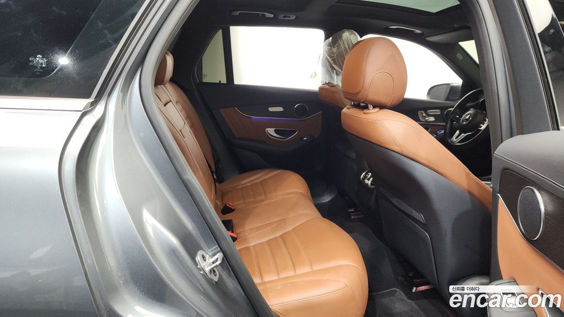 Mercedes-Benz GLC-Class 2022