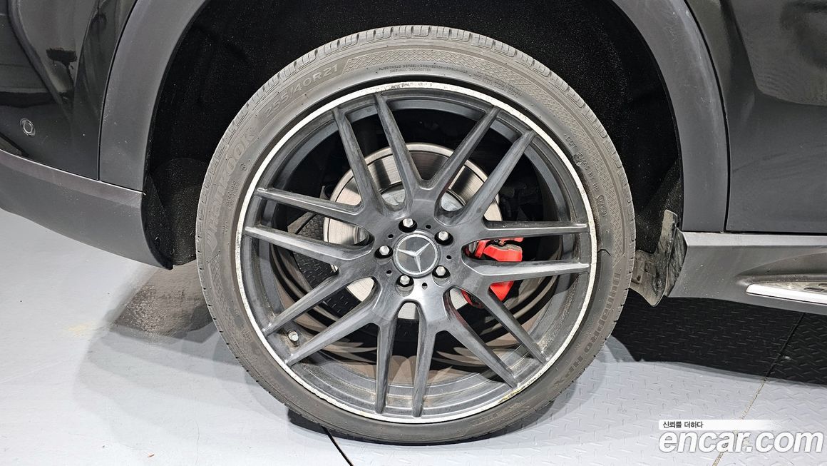 Mercedes-Benz GLE-Class 2020