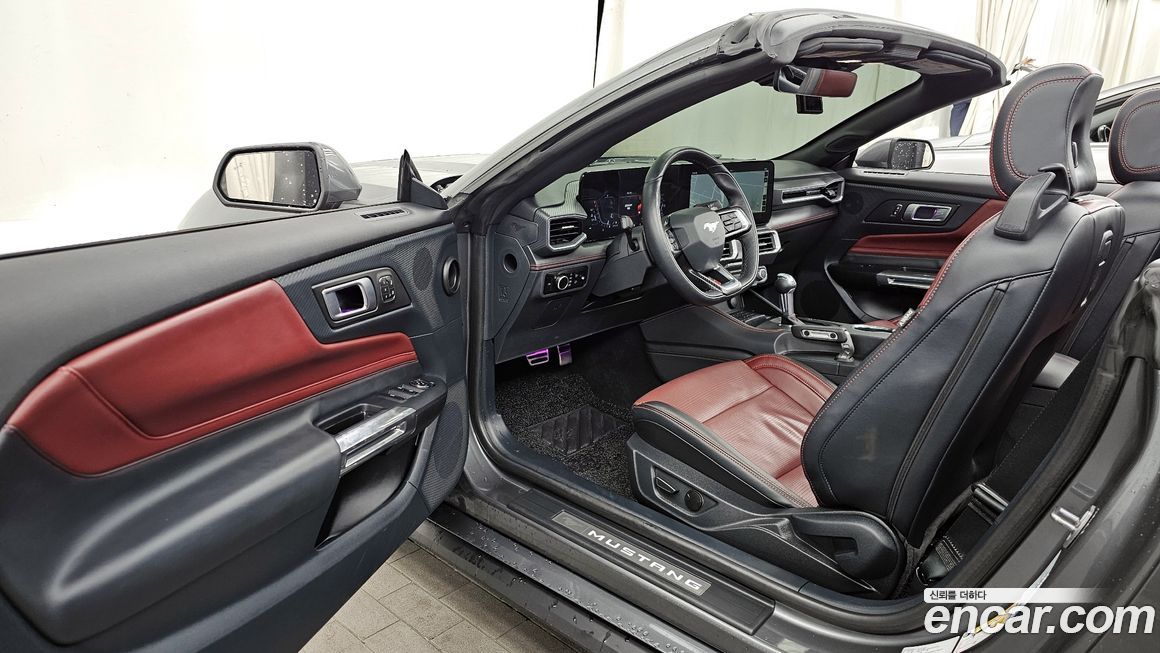 Ford Mustang 2024