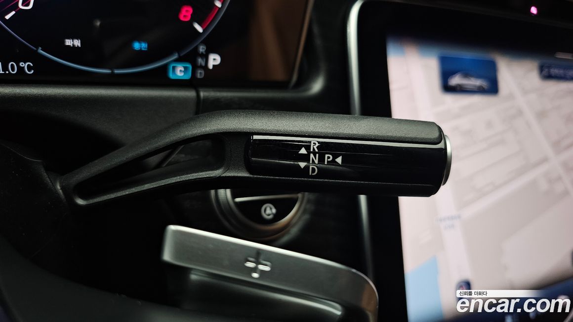 Mercedes-Benz E-Class 2025