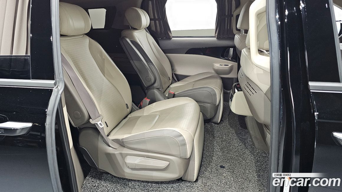 Kia Canival 2025