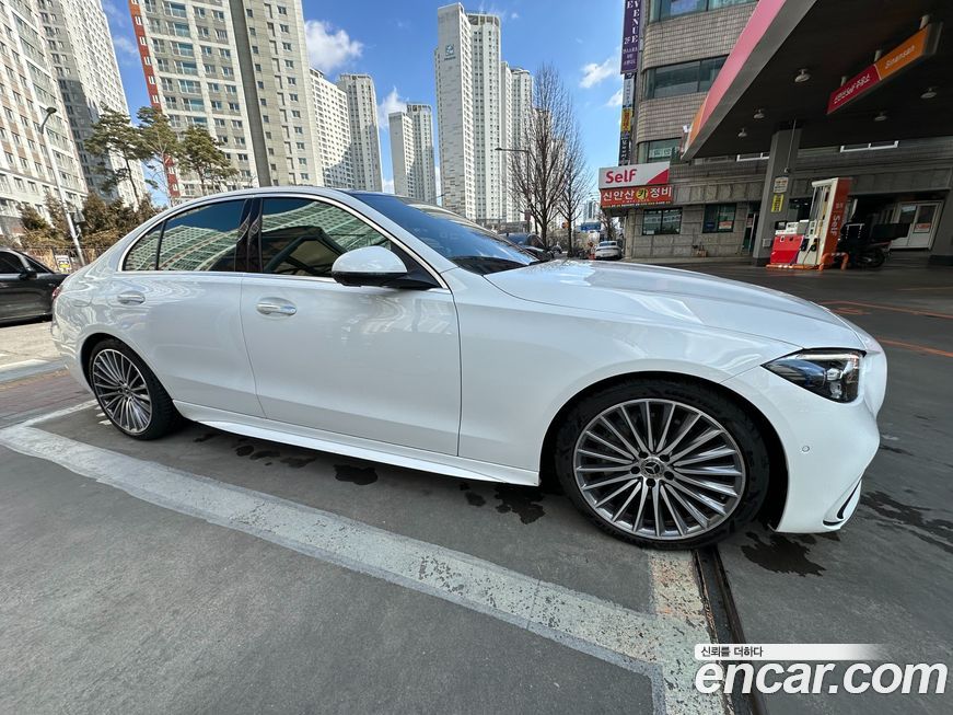 Mercedes-Benz C-Class 2023