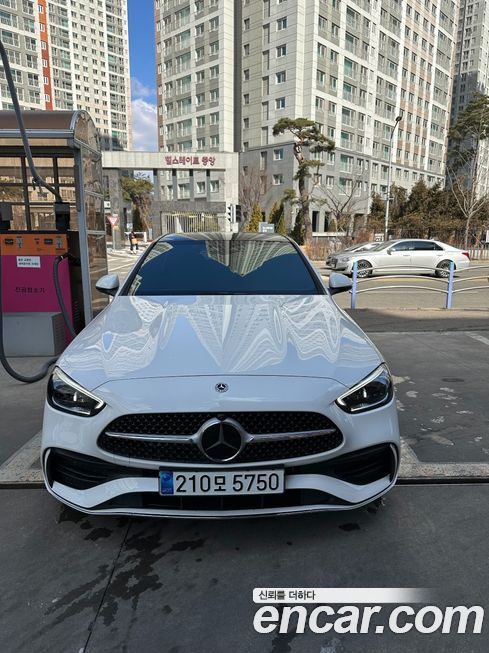 Mercedes-Benz C-Class 2023